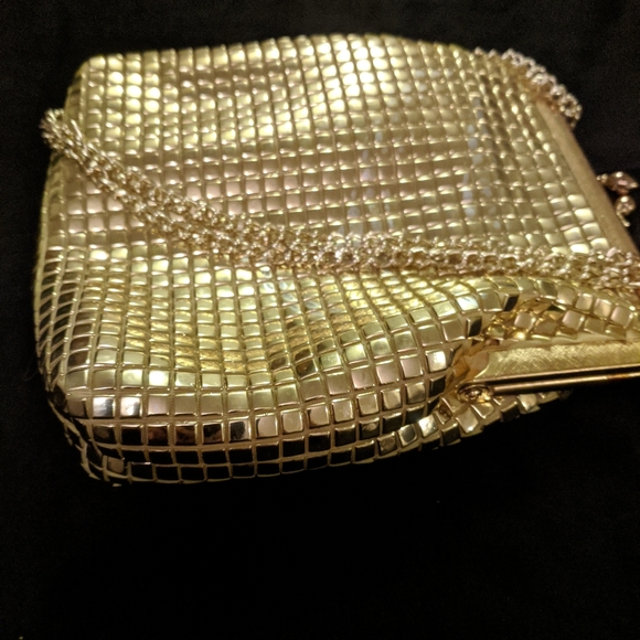 Du Val gold shiny mesh bag - Picture 3 of 3